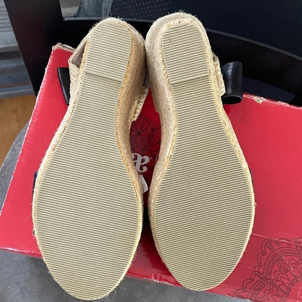 ANDREA  Black Espadrille Sandals